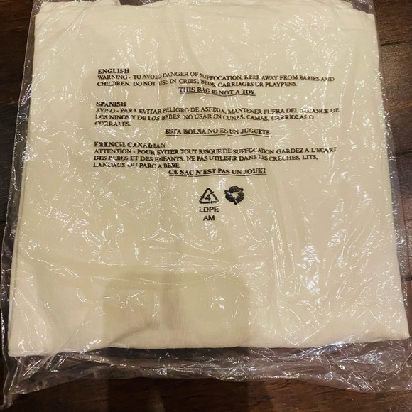 NWT Revolve Daydream Nation Cat Lover Tee in Used White (light yellow)Size Small - Picture 8 of 8